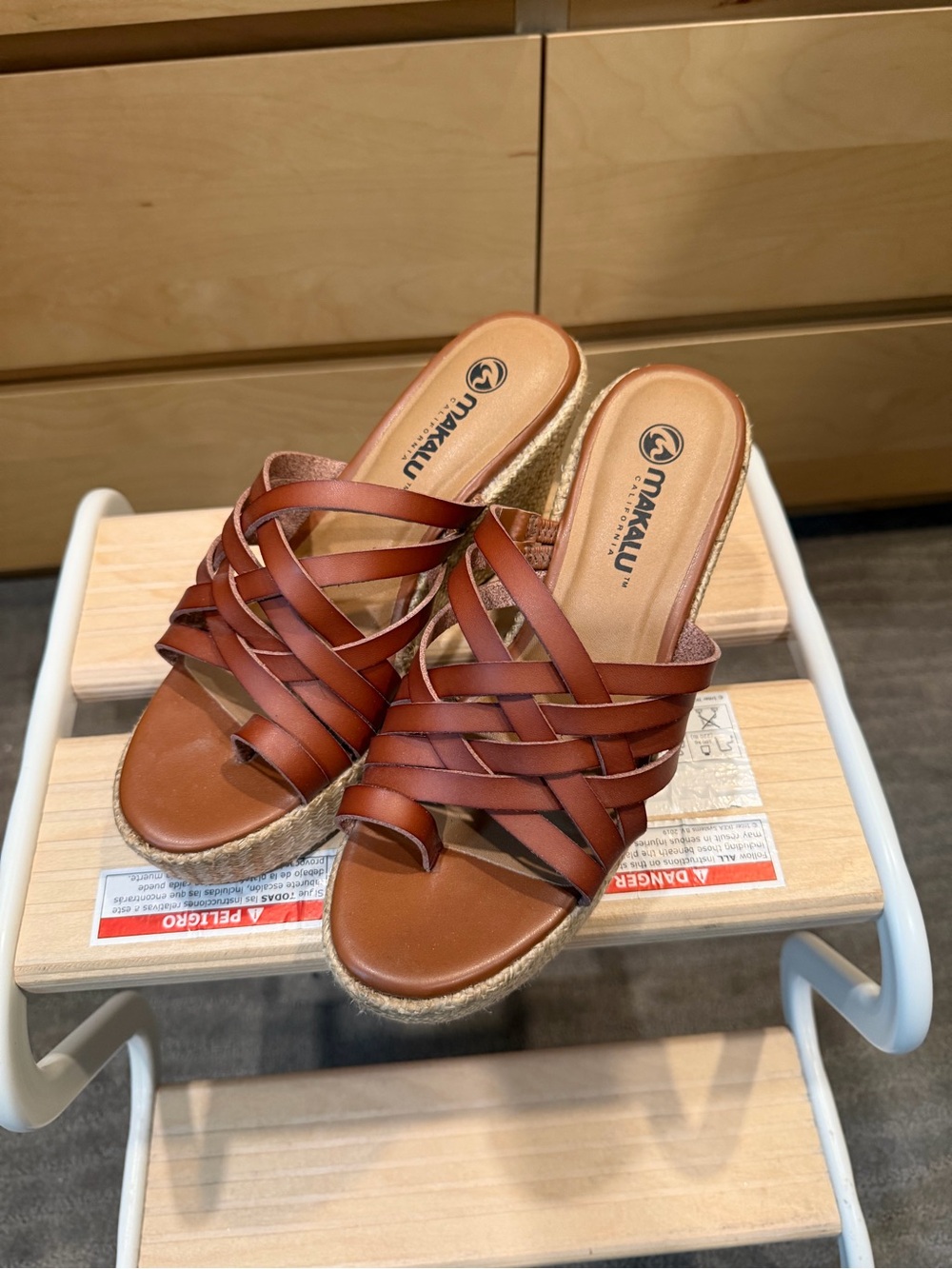 Women's Makalu Brown Leather Woven Espadrille Wedge Sandals 7.5 Great Condition